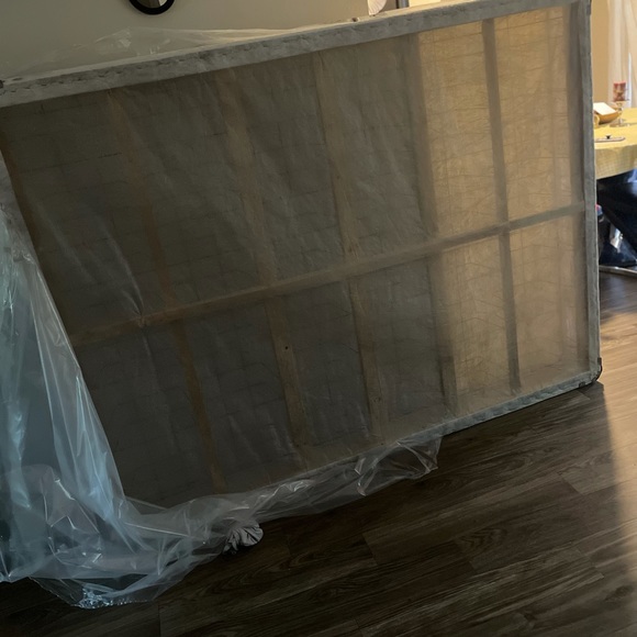 QUEEN BOX SPRING WITH PLASTIC
